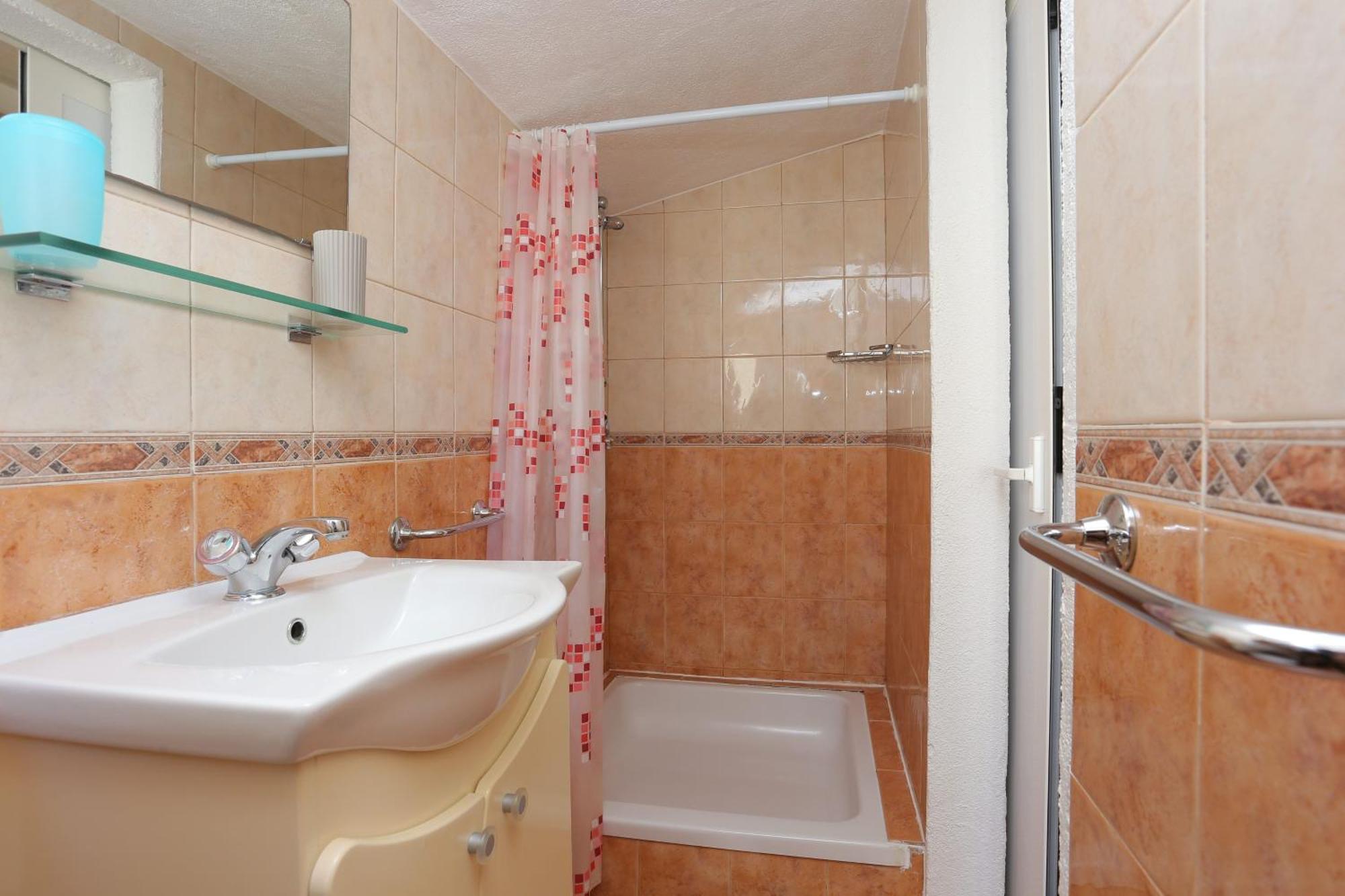 Apartments By The Sea Baska Voda, Makarska - 300 Exterior foto
