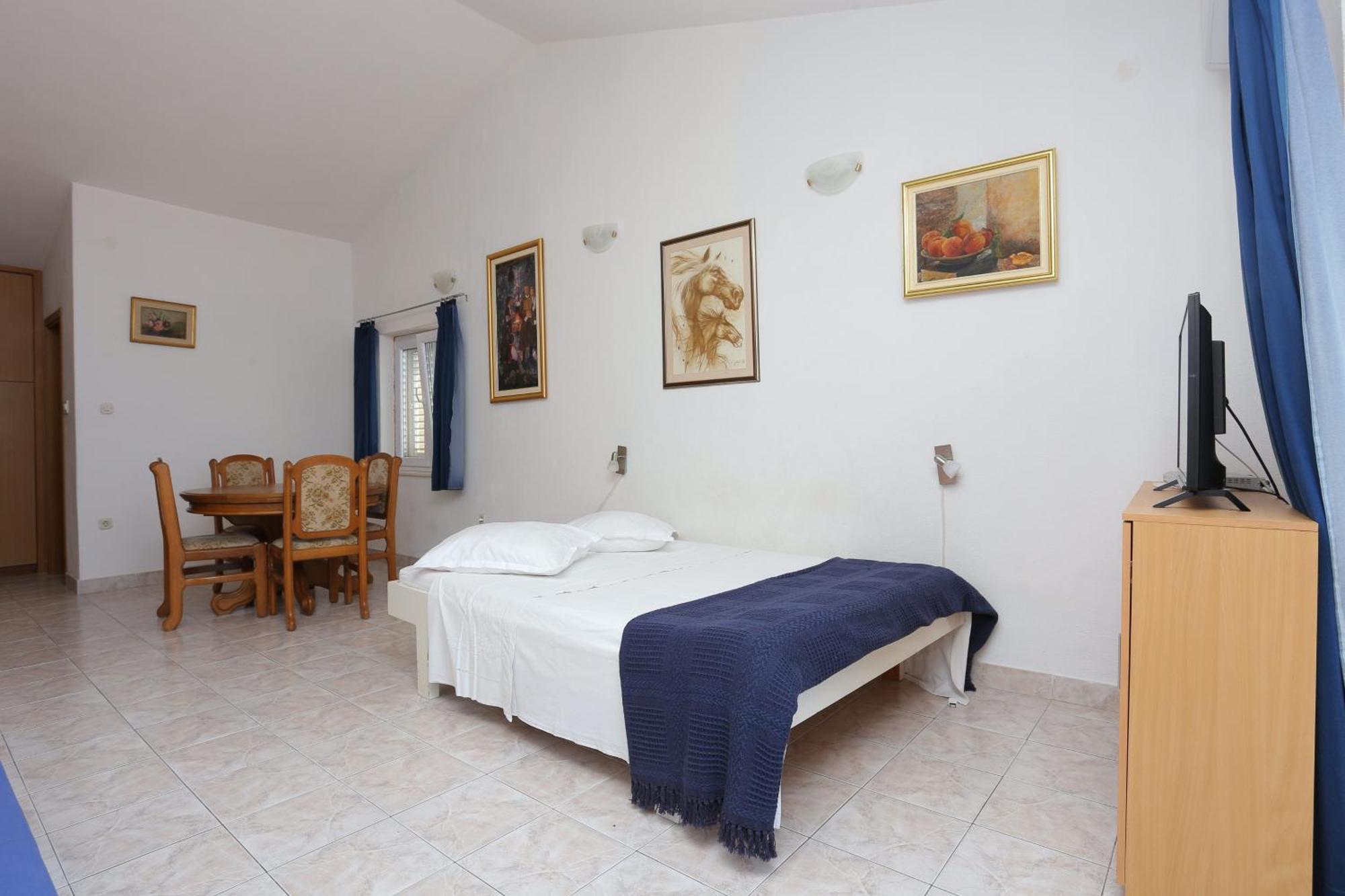 Apartments By The Sea Baska Voda, Makarska - 300 Zimmer foto