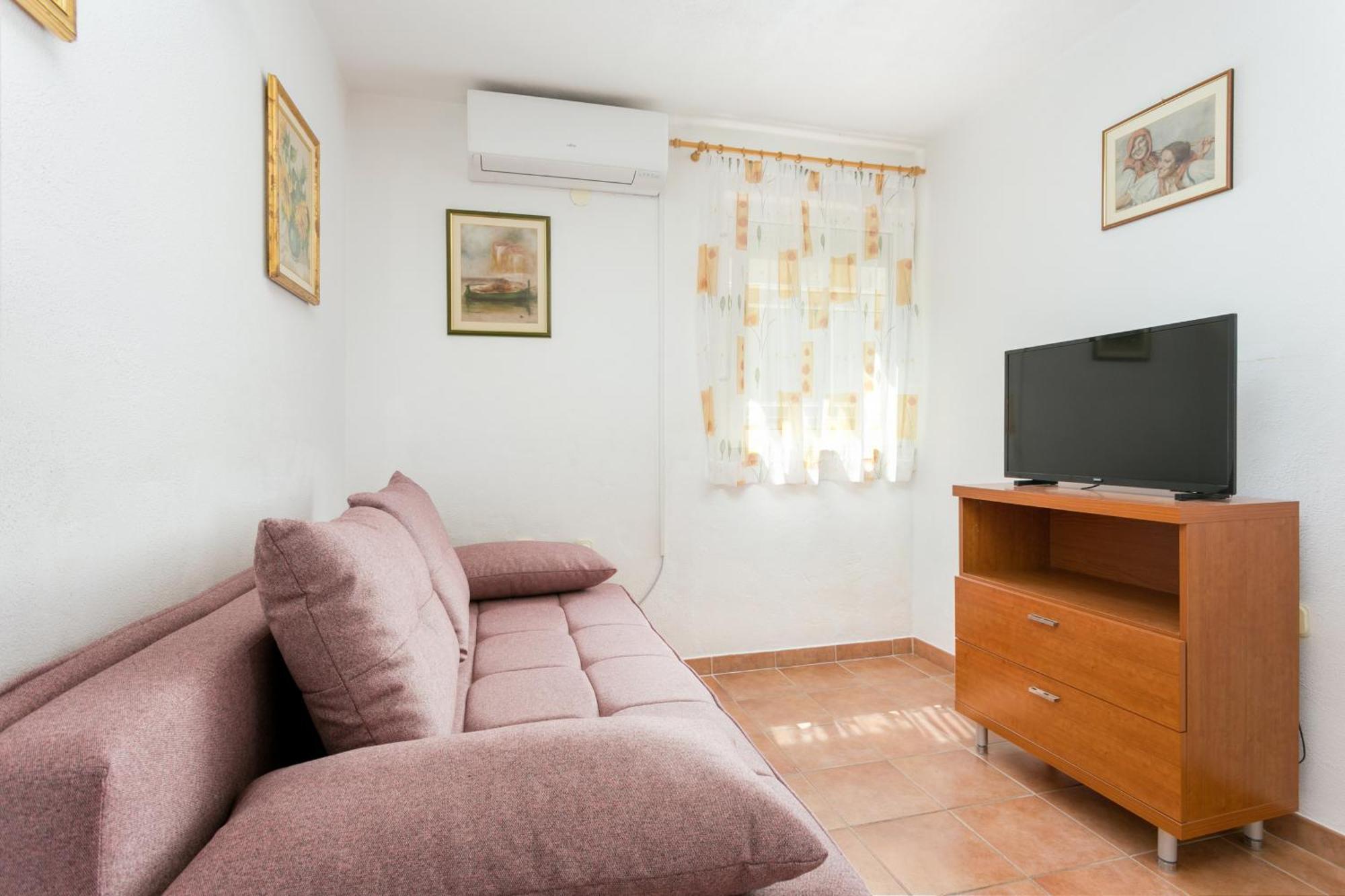 Apartments By The Sea Baska Voda, Makarska - 300 Zimmer foto